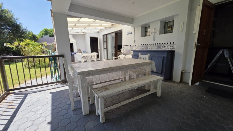 3 Bedroom Property for Sale in Twee Kuilen Western Cape